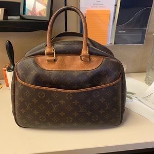 Louis Vuitton Deauville